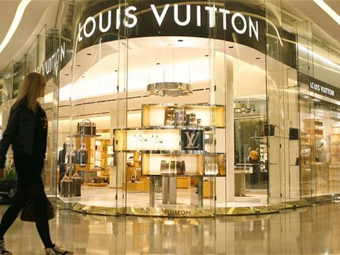 Sức hút thương hiệu Louis Vuitton