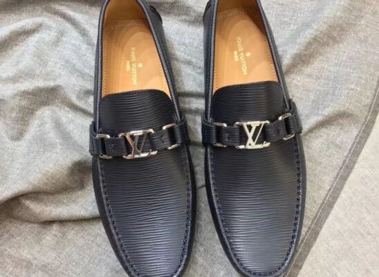 Giày lười Louis Vuitton Hockenheim Moccasin da epi màu đen