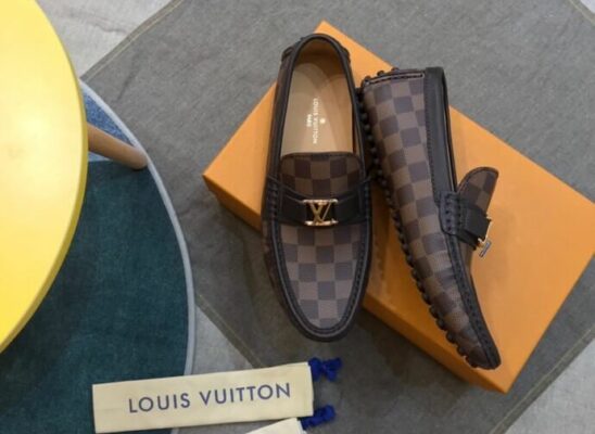 Giày lười Louis Vuitton Hockenheim Moccasin Caro màu nâu siêu cấp