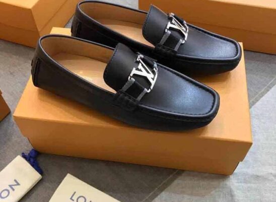 Giày lười Louis Vuitton Hockenheim Moccasin khóa màu trắng