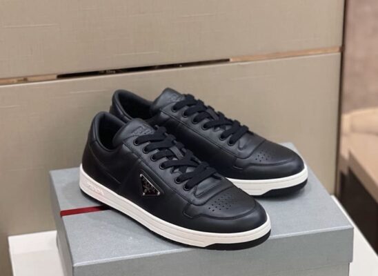 Giày thể thao Prada Leather Sneakers màu đen