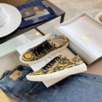 Giày thể thao Versace Greca Barocco Print Sneakers