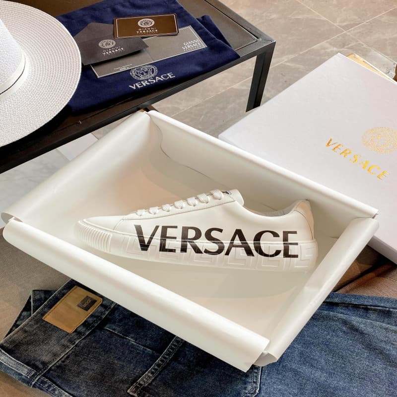 Giày thể thao Versace Greca Logo Sneakers màu trắng