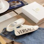 Giày thể thao Versace Greca Logo Sneakers màu trắng