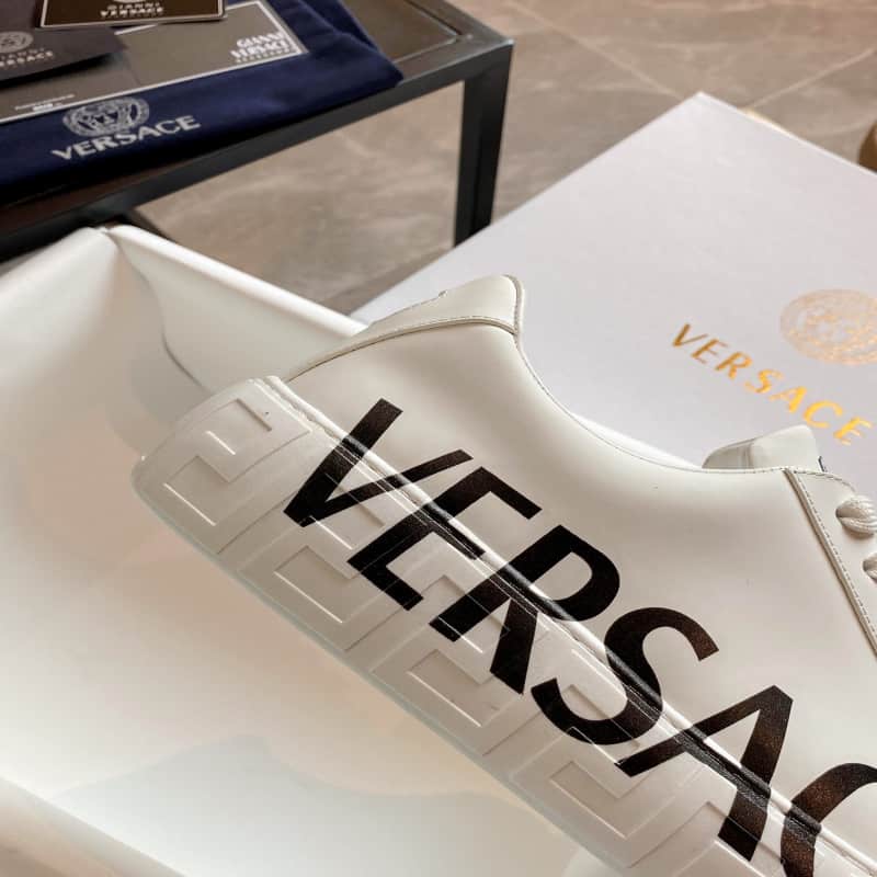 Giày thể thao Versace Greca Logo Sneakers màu trắng