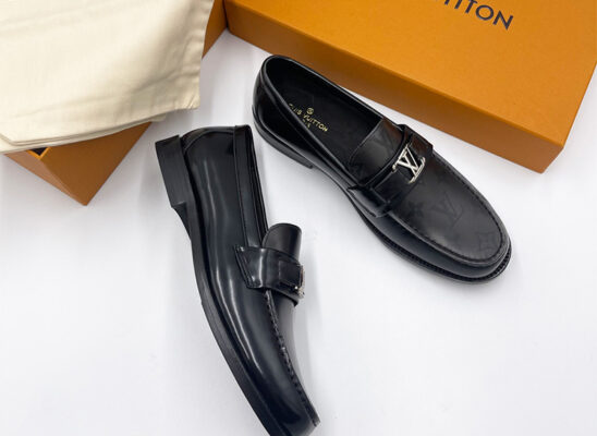 Giày lười Louis Vuitton like au Major Loafer họa tiết hoa bóng mờ