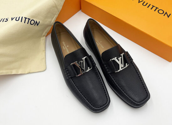 Giày lười Louis Vuitton like au Montaigne Loafer da nhăn khóa trắng