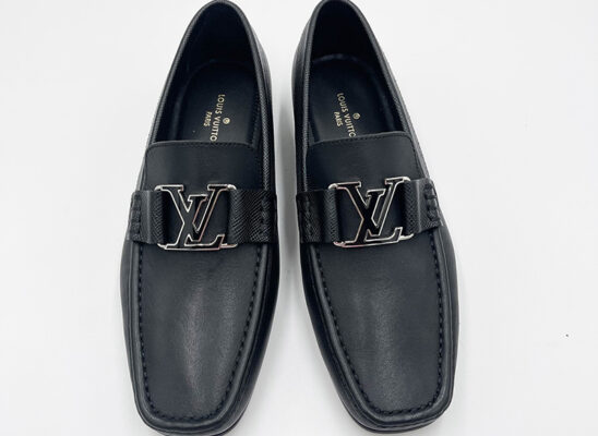 Giày lười Louis Vuitton like au Montaigne Loafer da trơn khóa đen trắng