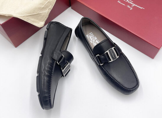 Giày lười Salvatore Ferragamo like au họa tiết khóa logo dọc GSF02